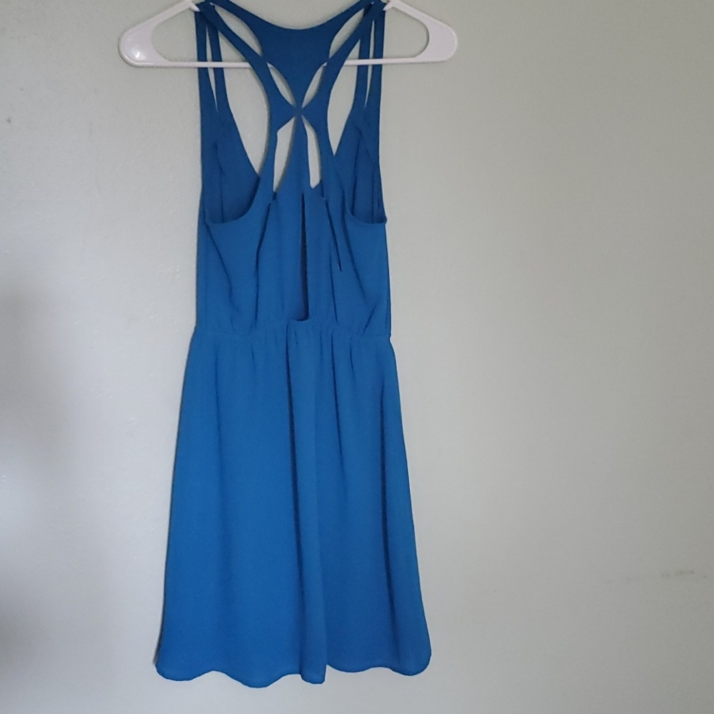 Dress - Picture 3 of 3